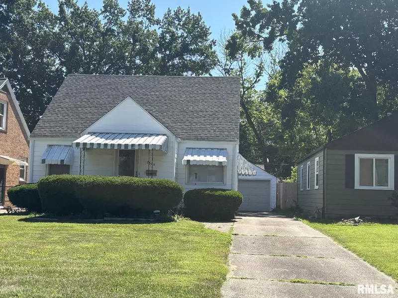 2308 S WHITTIER AVE, Springfield, IL 62704