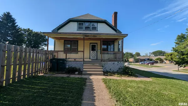 927 SYCAMORE ST, Quincy, IL 62301