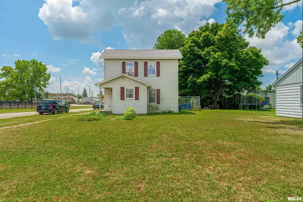 Atlanta, IL 61723,205 NE 1ST ST