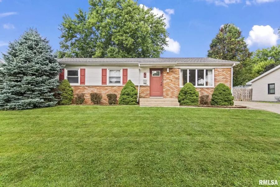 79 Locksley LN, Springfield, IL 62704