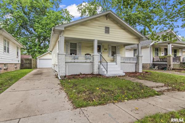 2105 Pasfield ST, Springfield, IL 62704