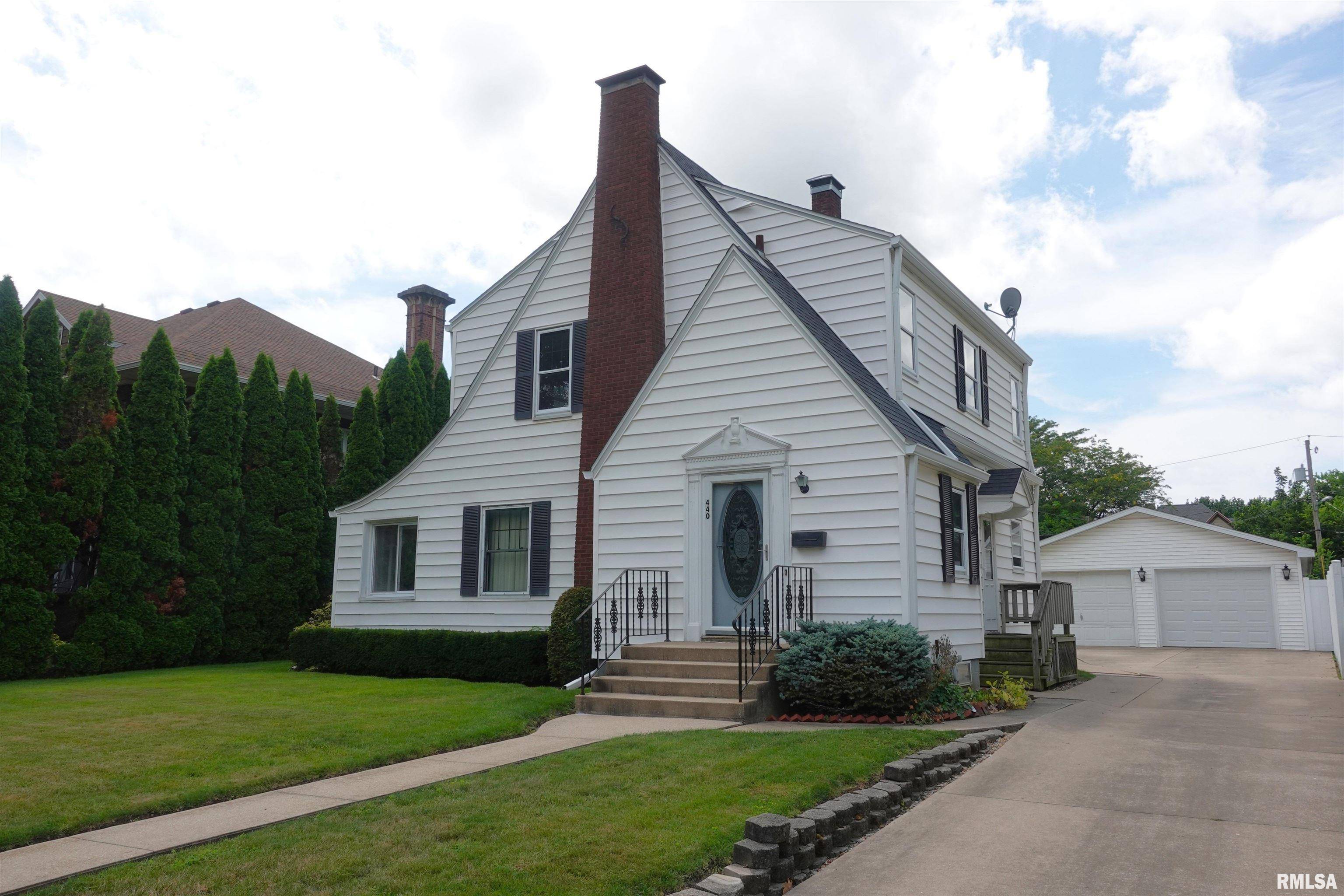 440 N CHERRY ST, Galesburg, IL 61401