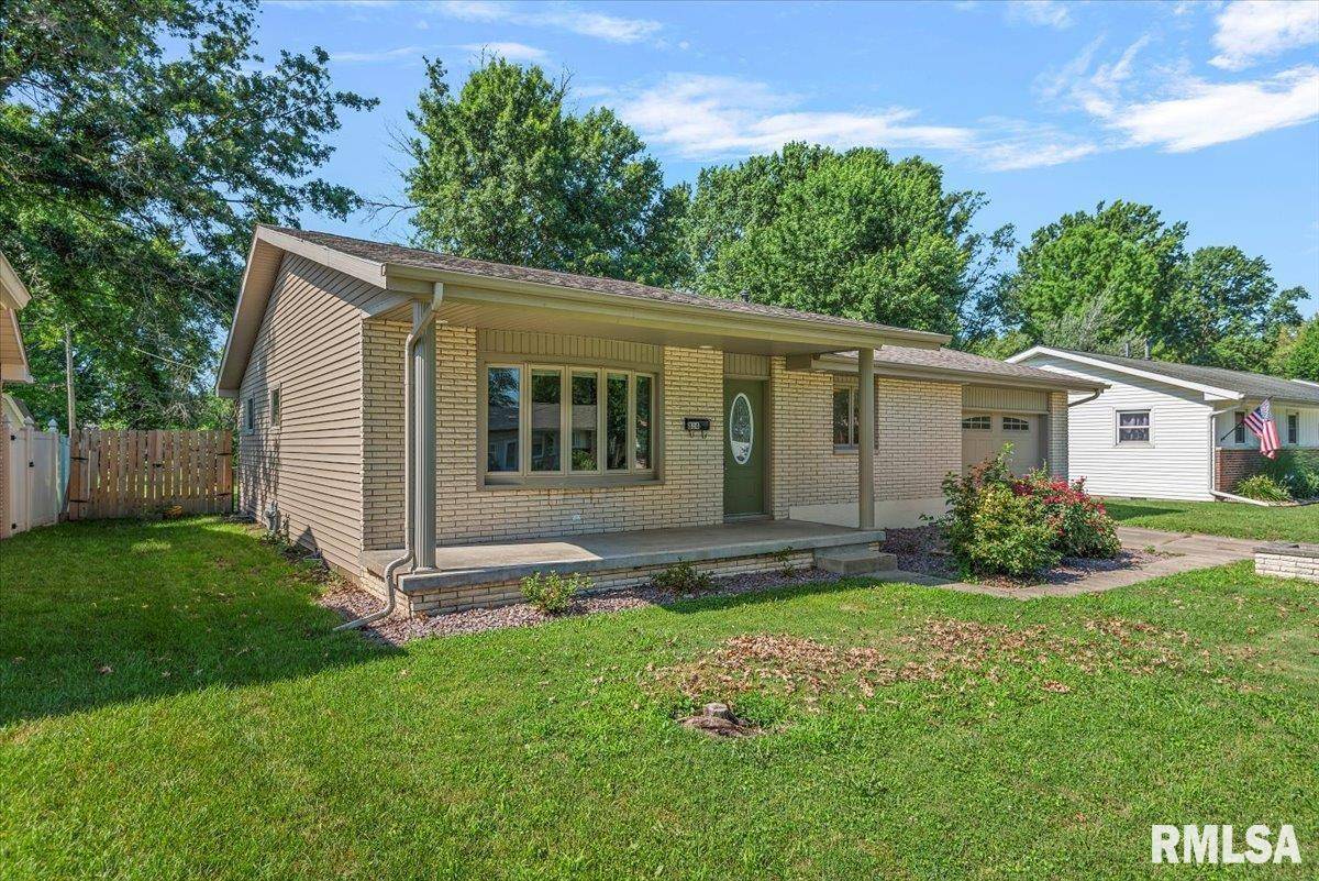 Taylorville, IL 62568,814 VIRGINIA AVE