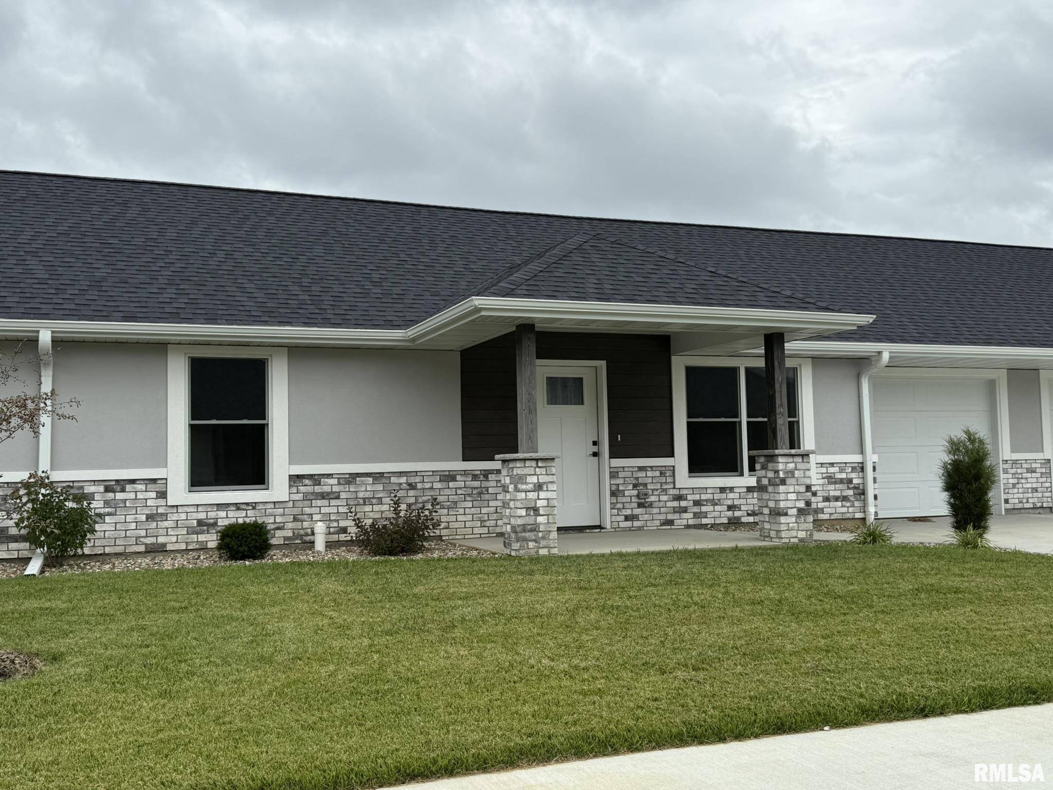 Quincy, IL 62305,2811 N 23RD ST