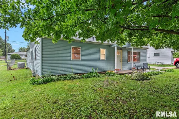 Lincoln, IL 62656,1028 N STATE ST