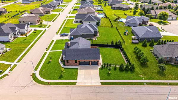 Sherman, IL 62684,1212 Lightstone CT