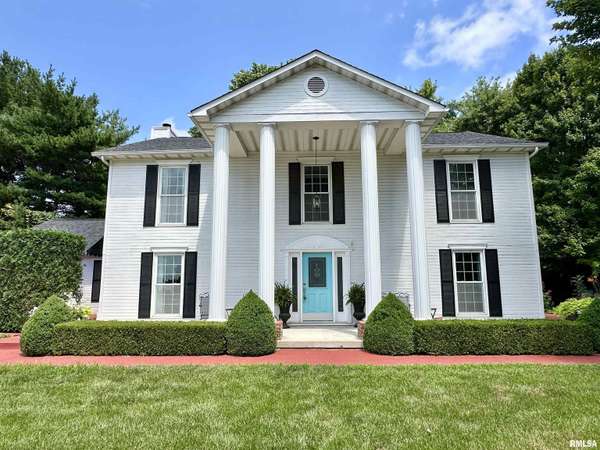 14 NOB HILL DR, Jacksonville, IL 62650