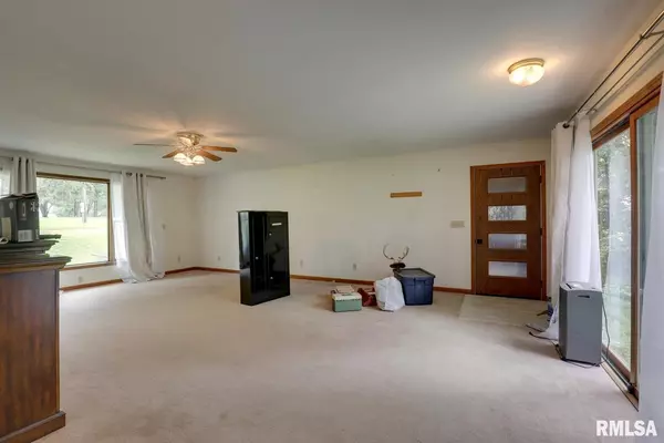 Quincy, IL 62305,1081 E 1453rd LN