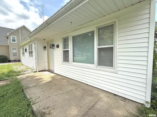 Auburn, IL 62615,1020 ADAMS ST