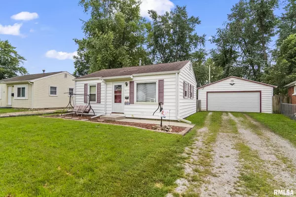 Springfield, IL 62702,11 HEDGE DR