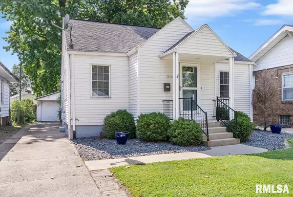 Springfield, IL 62702,2057 N 7TH ST