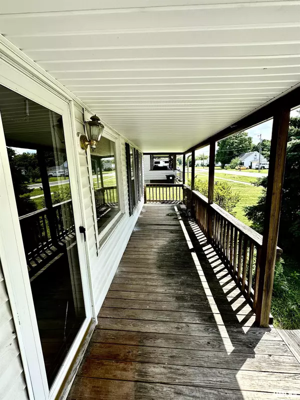 Chapin, IL 62628,718 MORGAN ST