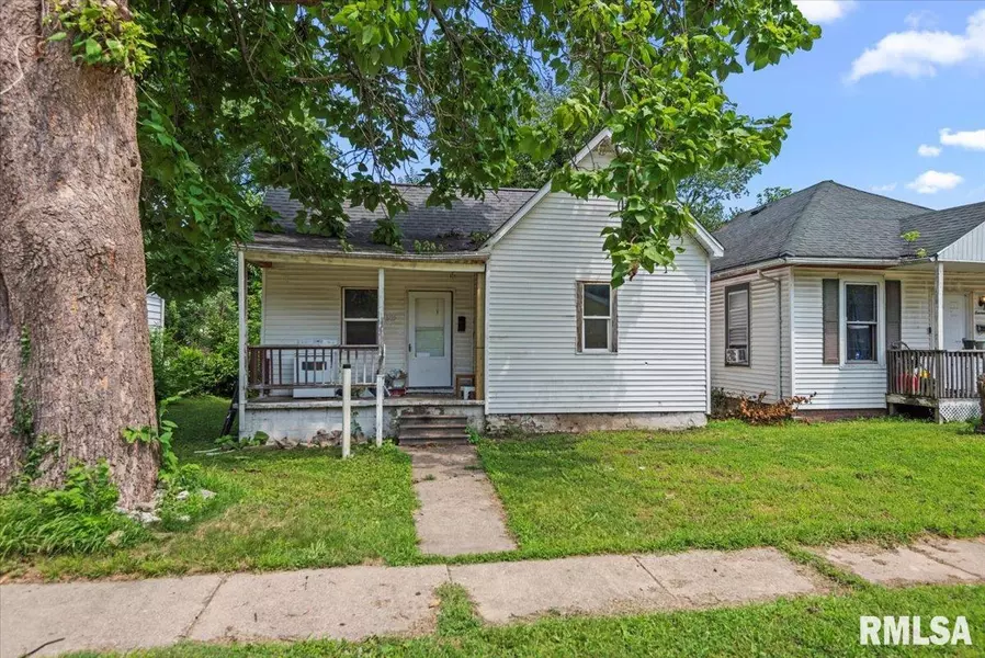 1715 CLAY ST, Springfield, IL 62703