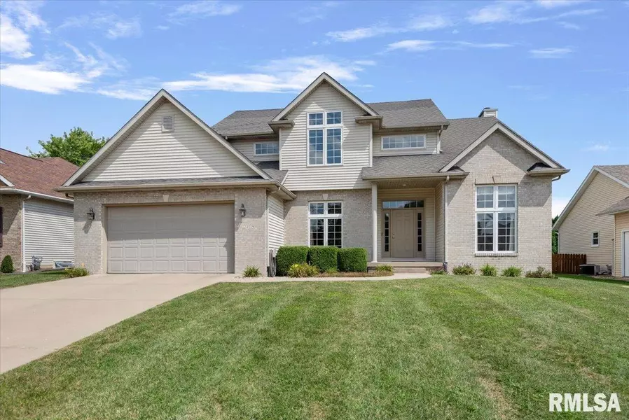 4113 Gaskell DR, Springfield, IL 62711