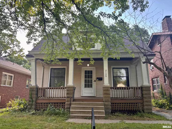 2146 YALE BLVD, Springfield, IL 62703