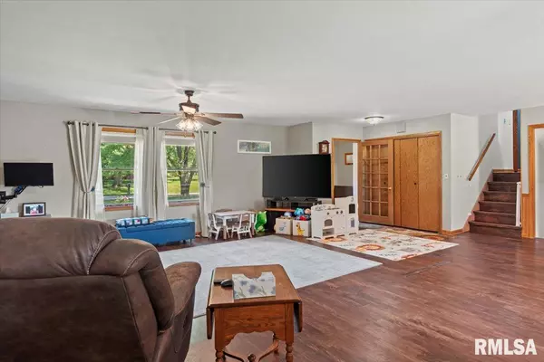 Cantrall, IL 62625,32 Northwind LN