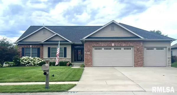 2813 Rutherford Trek, Springfield, IL 62711