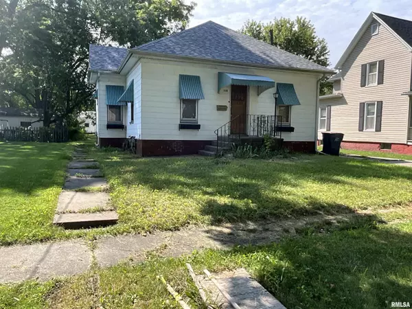 Monmouth, IL 61462,228 S C ST