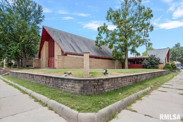 Springfield, IL 62704,116 E EDWARDS ST