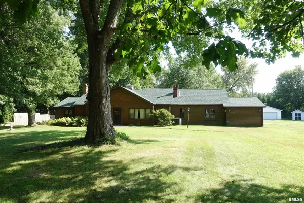 East Galesburg, IL 61430,118 LAKEVIEW DR