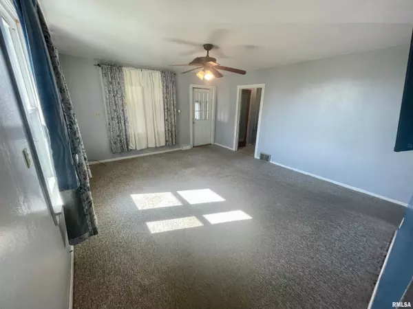 Cornland, IL 62519,1022 SHELDON ST