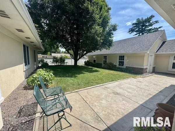 Chatham, IL 62629,510 E CHESTNUT ST