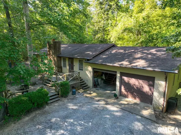 Vienna, IL 62995,1380 Highway 45 S HWY