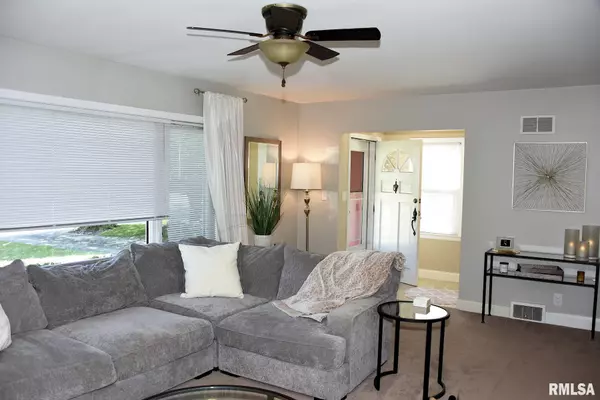 Springfield, IL 62707-2320,1516 W LAWRENCE AVE