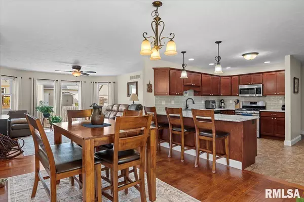 Springfield, IL 62712,4105 Garry DR