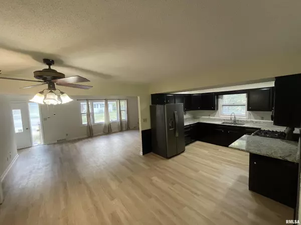 Springfield, IL 62711-9470,5 TIMBERLINE DR