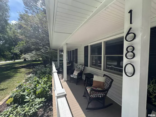 Galesburg, IL 61401,1680 N WEST ST