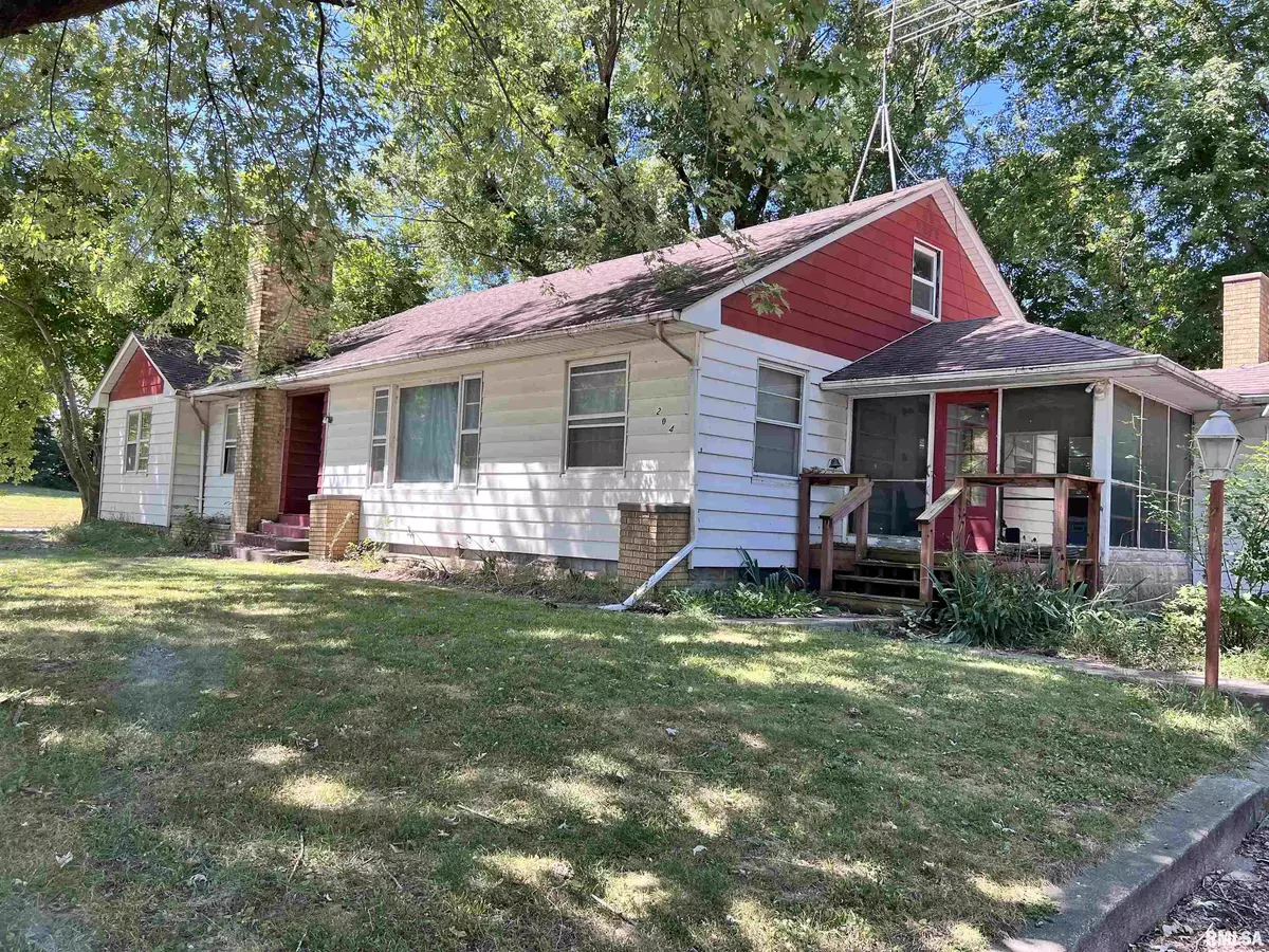 Chambersburg, IL 62323,204 MILL ST