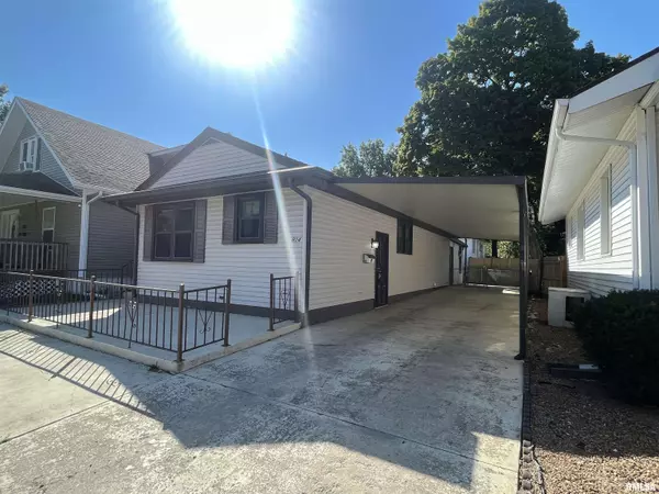 Springfield, IL 62702,804 W North Grand AVE