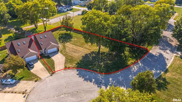 Lincoln, IL 62656,509 16TH ST