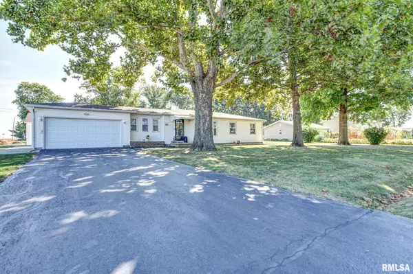 1910 Marca ST, Decatur, IL 62521