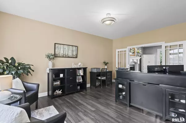 Chatham, IL 62629,315 ASPEN DR