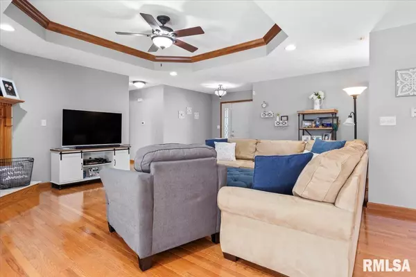 Riverton, IL 62561,14 SPRING ST