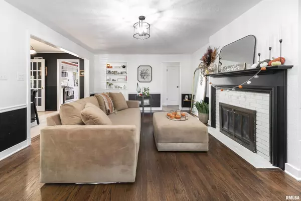 Farmington, IL 61531,665 S MAIN ST