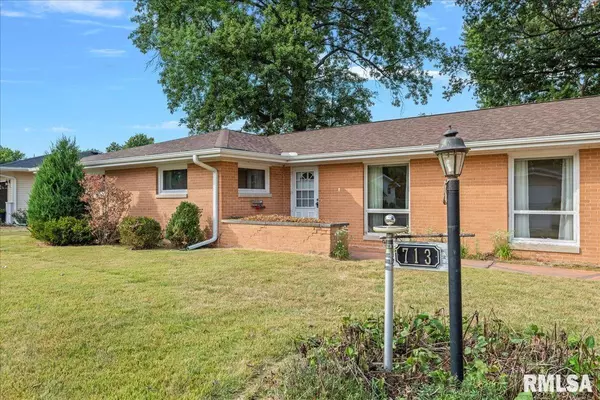 Taylorville, IL 62568,713 KENTON BLVD