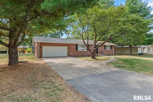 Springfield, IL 62703,20 LAKEWIND DR