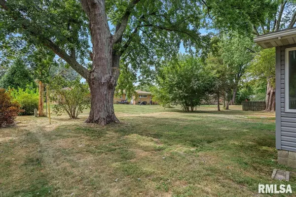 Springfield, IL 62703,20 LAKEWIND DR