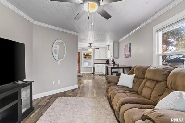 Springfield, IL 62703,1410 E COTTONWOOD ST