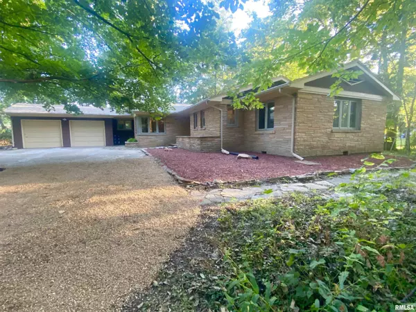 Jacksonville, IL 62650,1815 MOUND RD