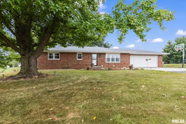 New Berlin, IL 62670,1687 New Salem Church RD