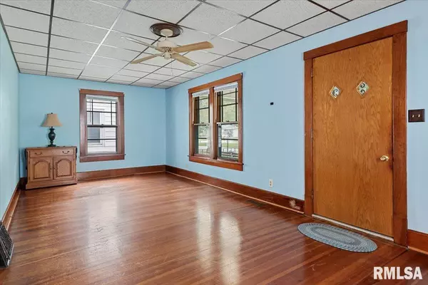 Springfield, IL 62703,916 Bryn Mawr BLVD