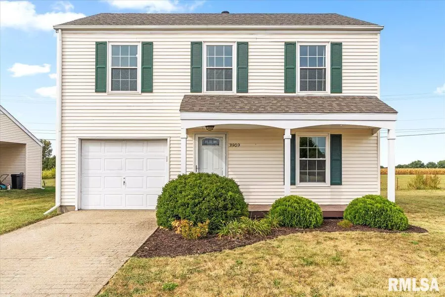 3909 MCCORMICK DR, Springfield, IL 62707
