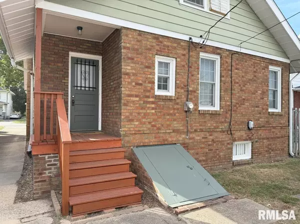 Springfield, IL 62703,1612 S 4TH ST