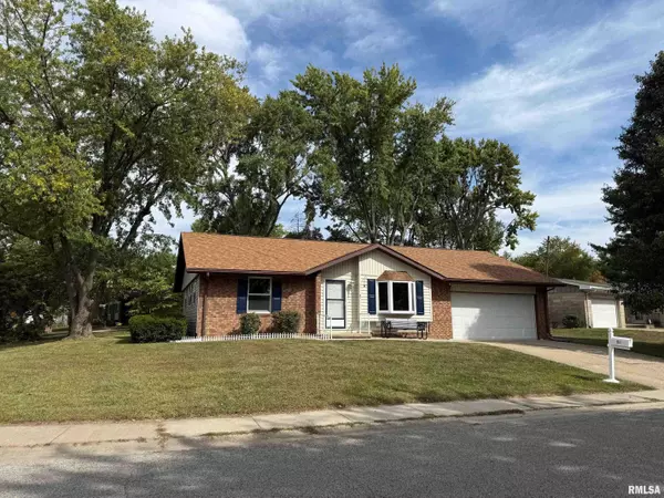 51 MESA RD, Springfield, IL 62707