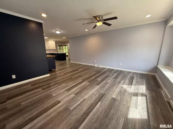 Springfield, IL 62707,51 MESA RD