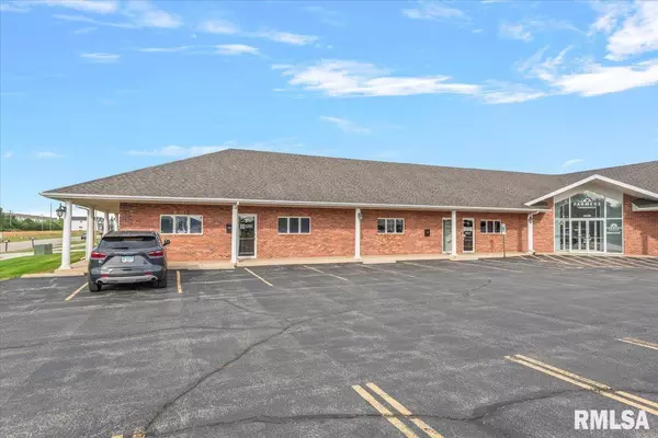 2925 S MEADOWBROOK RD #Unit A, Unit B, Unit C, , Springfield, IL 62711
